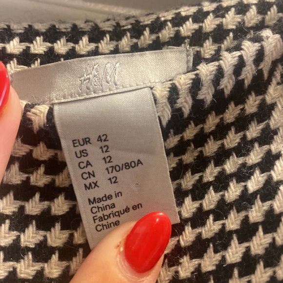 Houndstooth H&M mini skirt size 12 - Picture 3 of 6